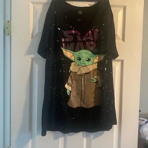 Disney 3XL Star Wars V neck tshirt